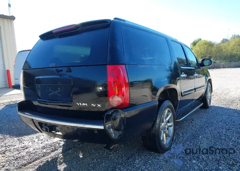 2007 GMC Yukon Xl 1500 Denali из США, поврежденный, VIN 1GKFK66897J185193
